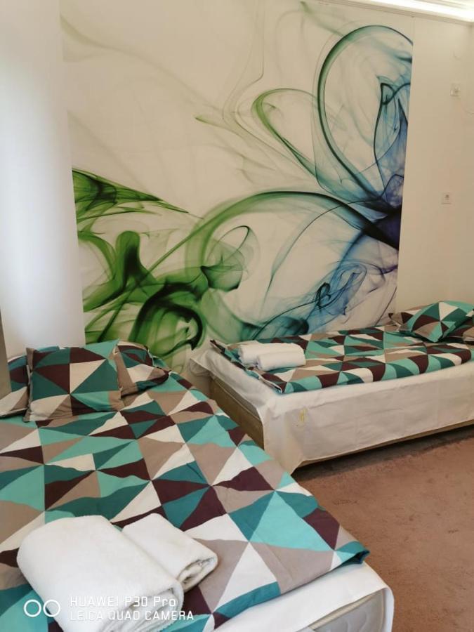 Centrum Panzio ديبريتْسين المظهر الخارجي الصورة
